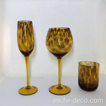 copas de vino con estampado de leopardo con estampado de leopardo Coplete